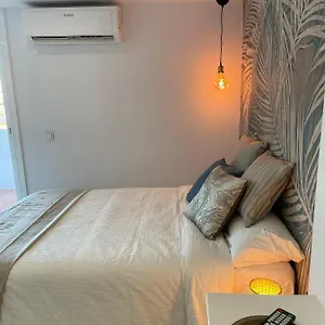 Tres Banderas Apartment